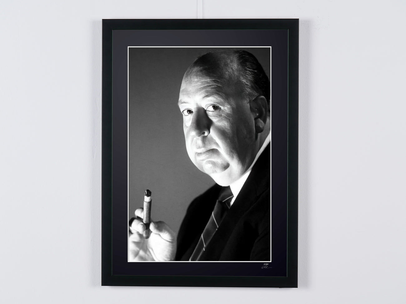 Kunstfoto van Alfred Hitchcock in Alfred Hitchcock, met de hand ingelijst — gelimiteerde oplage van 30 genummerde exemplaren.