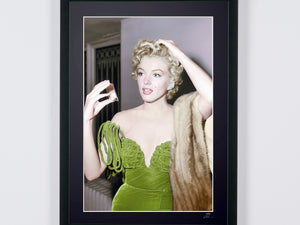 Marilyn Monroe at the Del Mar Club 1951 - The Best Young Box Office