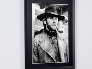 Clint Eastwood als The Stranger in High Plains Drifter (1973)