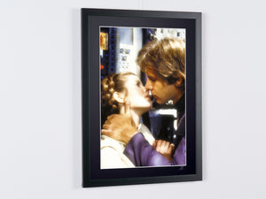 Star Wars Episode V: The Empire Strikes Back - Princess Leia and Han Solo Kiss Scene