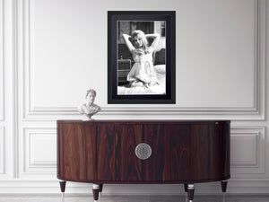  Brigitte Bardot 1957 - Marco de fotos - Starck Gallery