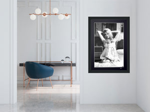  Brigitte Bardot 1957 - Marco de fotos - Starck Gallery