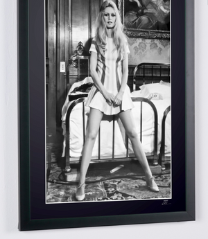  Brigitte Bardot - Les Femmes (1969) - Marco de foto - Starck Gallery