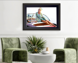  Brigitte Bardot - Saint Tropez 1963 - Cadre Photo- Starck Gallery