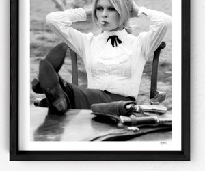  Brigitte Bardot – op de set van Shalako – Fotolijst – Starck Gallery