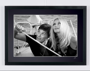 Brigitte Bardot & Alain Delon - Saint-Tropez 1968 - Wooden Frame, 70x50 cm - Original Certificate of Authenticity (COA), Hologram Logo, and QR Code