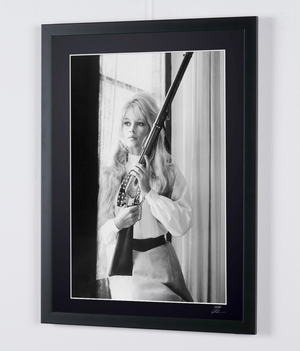 Viva Maria 1965 - Brigitte Bardot Holding Gun