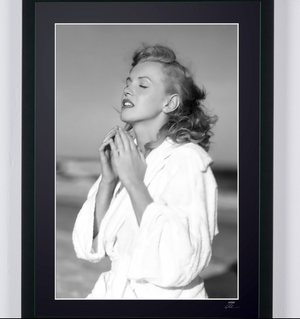 Marilyn Monroe (1949) The Private Moment Collection - D.Dienes