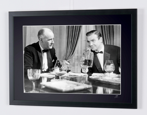 James Bond 007: Goldfinger - Sean Connery as James Bond 007 in white tuxedo - Starck Edition Exclusive