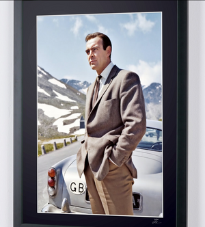 James Bond 007: Goldfinger - Sean Connery as James Bond 007 on Set - Starck Edition Exclusive