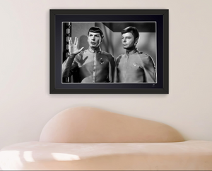 Leonard Nimoy & DeForest Kelley. - Star Trek 1968