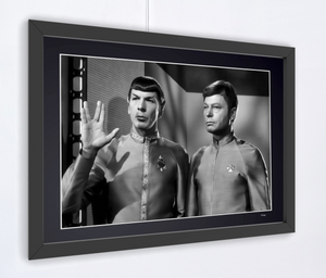 Leonard Nimoy & DeForest Kelley. - Star Trek 1968