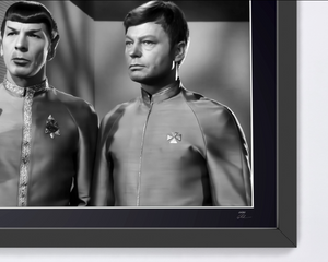 Leonard Nimoy & DeForest Kelley. - Star Trek 1968