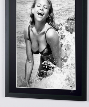 Honor Blackman, 1964