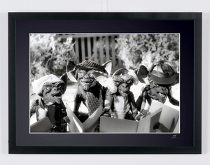 Gremlins (1984) - De kerstlied-scène met de gremlins