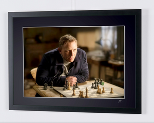 James Bond 007: Spectre, Daniel Craig (James Bond) playing chess