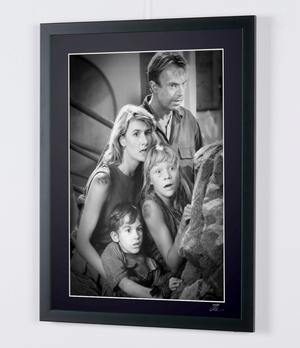 Jurassic Park: Sam Neill y Joseph Mazzello, y las actrices Laura Dern y Ariana Richards.  Enmarcado, 70 x 50 cm