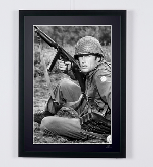 Gli eroi di Kelly (1970) - Clint Eastwood nei panni del soldato Kelly sul set