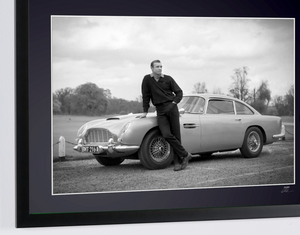 Sean Connery & Aston Martin DB5 - James Bond 007: Goldfinger 1964