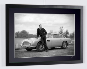 Sean Connery & Aston Martin DB5 - James Bond 007: Goldfinger 1964