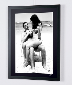  James Bond 007: Thunderball - Sean Connery & Martine Beswick on the set their 1965 