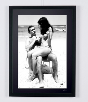  James Bond 007: Thunderball - Sean Connery & Martine Beswick on the set their 1965 