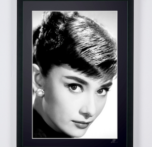  Audrey Hepburn 1954 