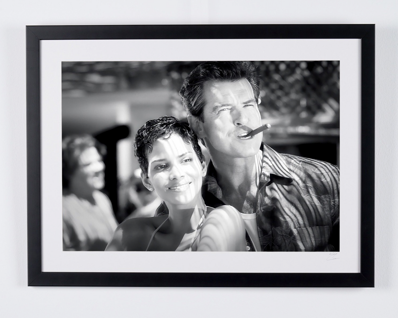 James Bond - Die Another Day - Pierce Brosnan and Halle Berry on set
