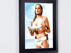  James Bond 007: Dr. No - Ursula Andress as Honey Ryder - Photo Frame - Starck Gallery