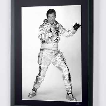 Roger Moore (6)