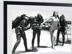  James Bond 007: Thunderball - Martine Beswick on set 1965 