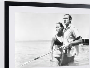  James Bond 007: Thunderball - Sean Connery, Claudine Auger - Bahamas 