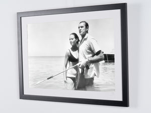 James Bond 007: Thunderball - Sean Connery, Claudine Auger - Bahamas 