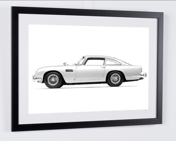 L’Aston Martin DB5 vue de profil — l’emblème de la saga (4)