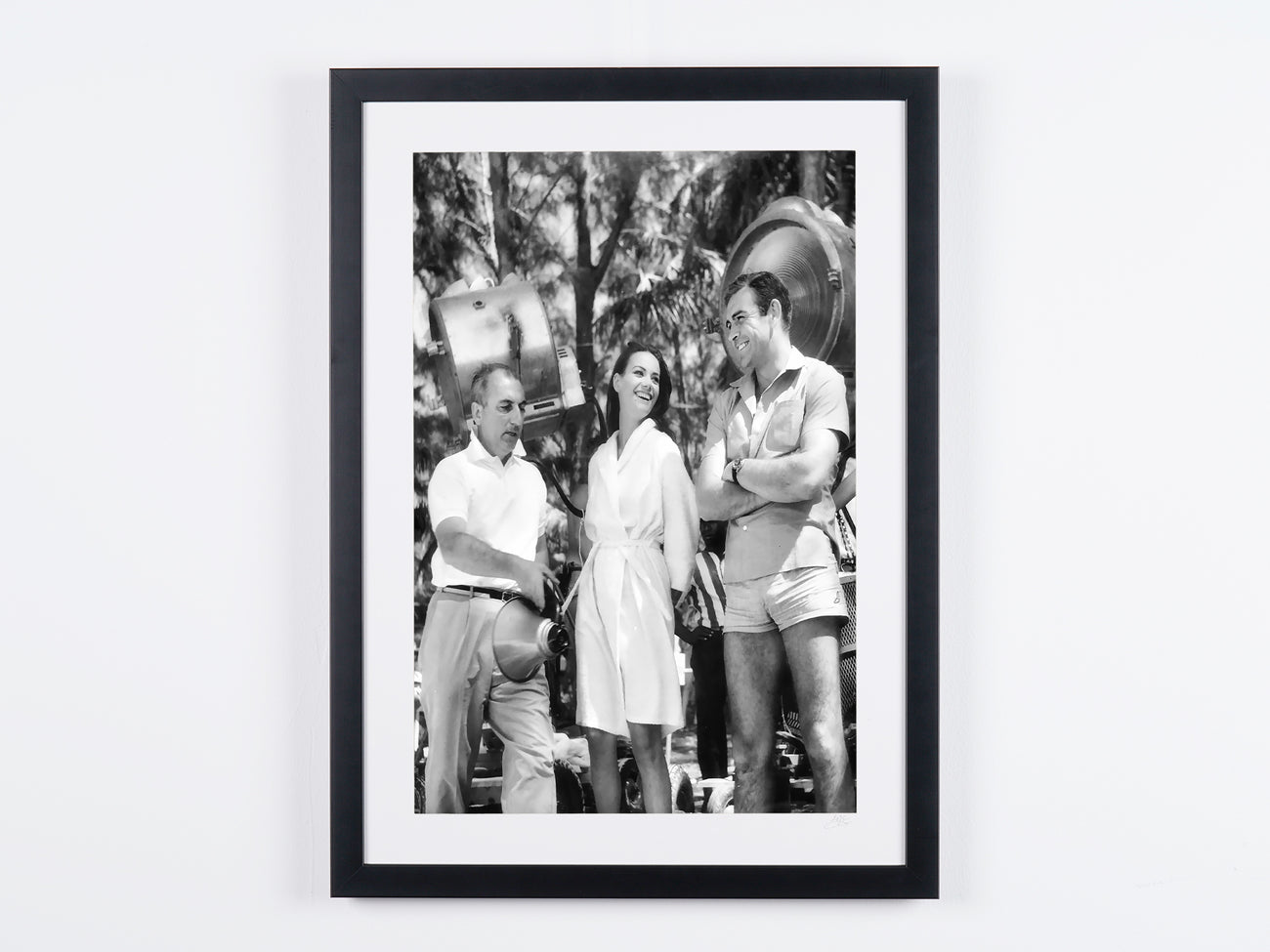 Fine art photograph of Sean Connery in Opération Tonnerre, hand-framed — limited edition of 30 numbered prints.