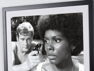 Roger Moore (6)