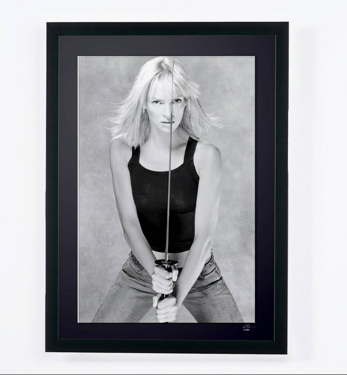 Photographie d’art de Uma Thurman dans Kill Bill : Volume 1, encadrée à la main — édition limitée de 30 exemplaires numérotés.