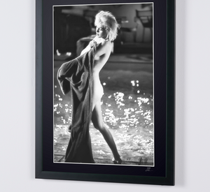  Marilyn Monroe, 1962 - En el rodaje de su última película (Marilyn Monroe) - Marco de foto - Starck Gallery