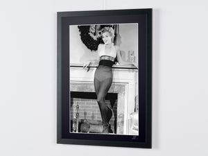  Marilyn Monroe celebrando la Navidad (años 50) - Marco de fotos - Starck Gallery