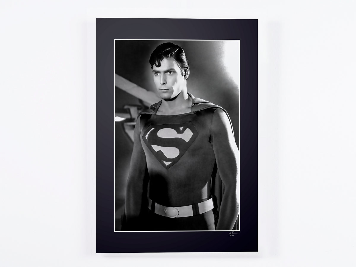 Photographie d’art de Christopher Reeve dans Superman, encadrée à la main — édition limitée de 30 exemplaires numérotés.