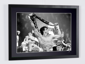  Sylvester Stallone as Rocky Balboa and Burgess Meredith as Mickey in Rocky IV 1985 