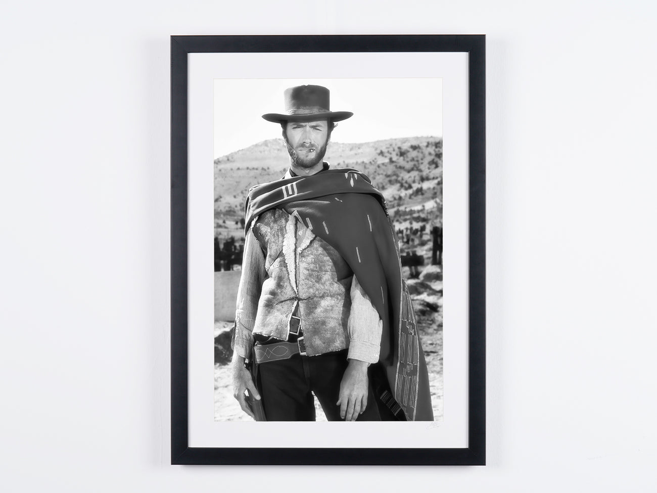 Photographie d'art de Clint Eastwood dans The Good, the Bad and the Ugly — encadrée à la main, édition limitée de 30 exemplaires numérotés.
