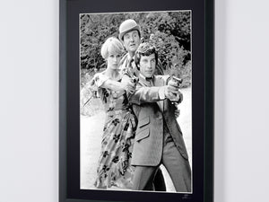 The New Avengers - Classic TV - Joanna Lumley, Gareth Hunt and Patrick Macnee (7)