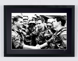 Top Gun (1986) - Tom Cruise (Maverick) & & Val Kilmer (Ice) 