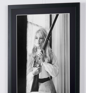  Viva Maria 1965 - Brigitte Bardot Holding Gun 
