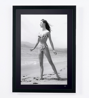 Brigitte Bardot - Cannes Festival 1956 — framed cinema photograph, Fine Art print