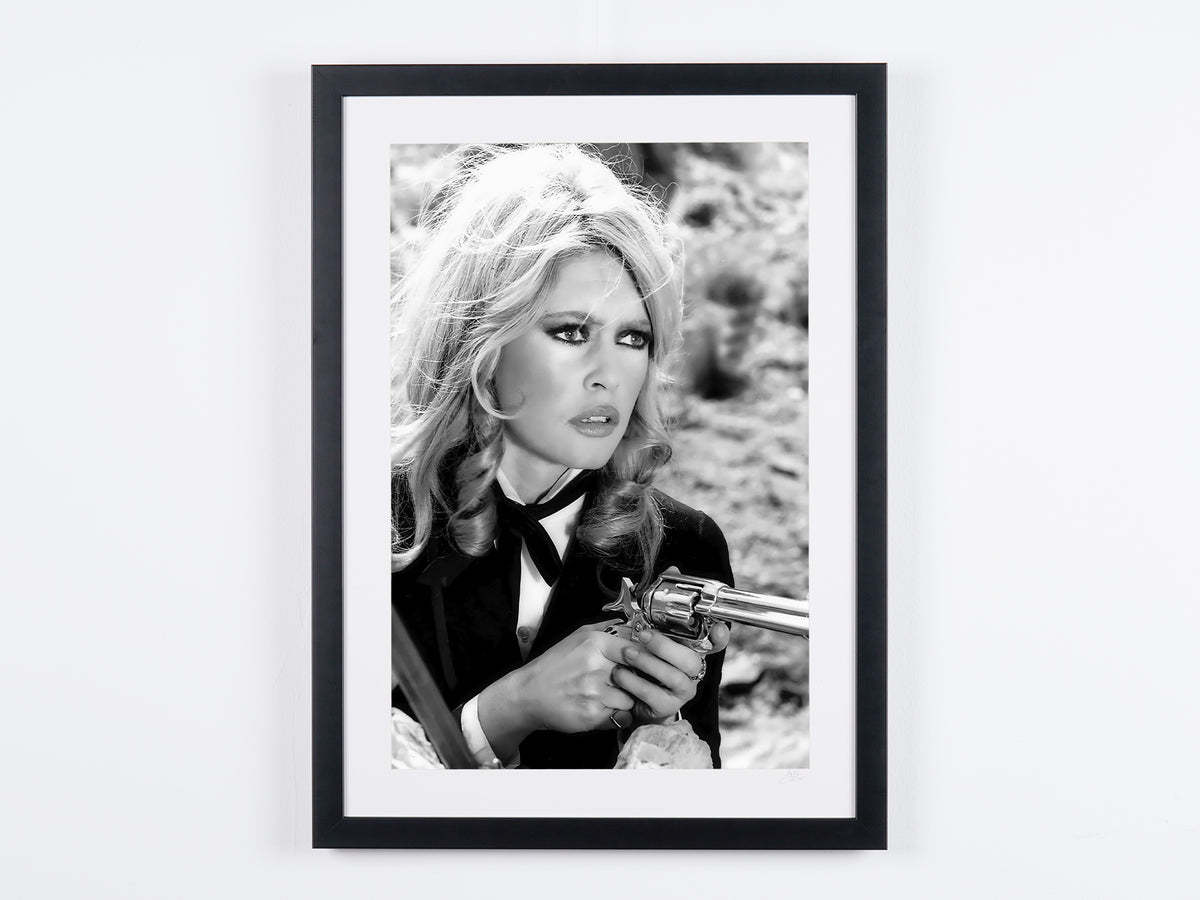 Brigitte Bardot - Shalako (1968) — fotografía de cine enmarcada, impresión Fine Art