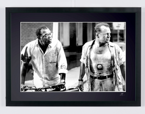 Bruce Willis & Samuel L Jackson - Die Hard with a Vengeance (1995) — framed cinema photograph, Fine Art print
