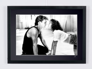 Dirty Dancing (1987) - Patrick Swayze & Jennifer Grey — photographie de cinéma encadrée, tirage Fine Art