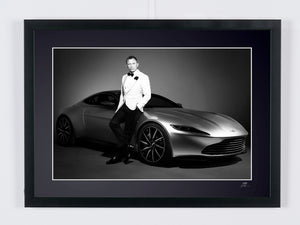 James Bond 007: Casino Royale (2006) - Daniel Craig (James Bond) - Starck Edition — framed cinema photograph